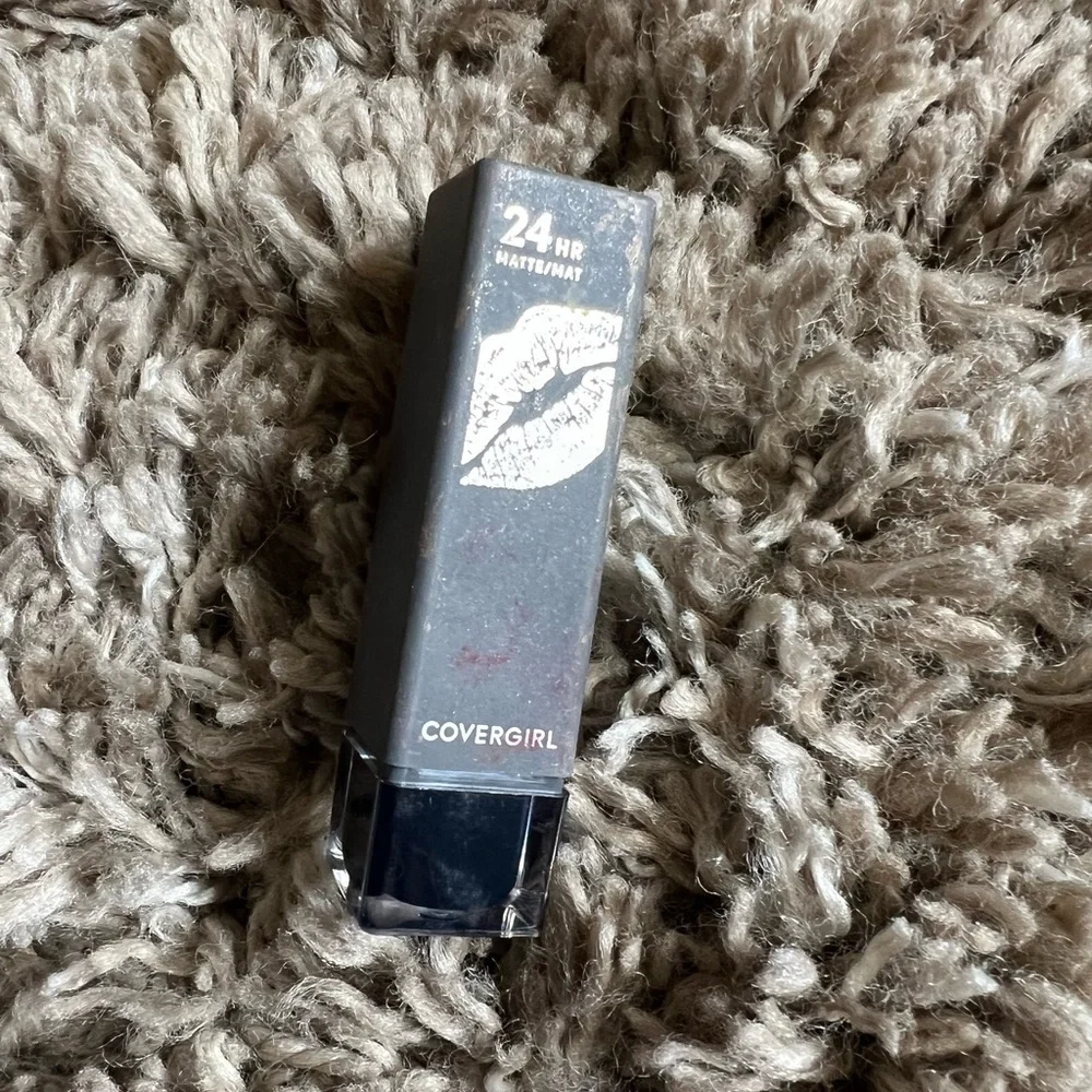 Covergirl 24hr matte 710 come through lipstick